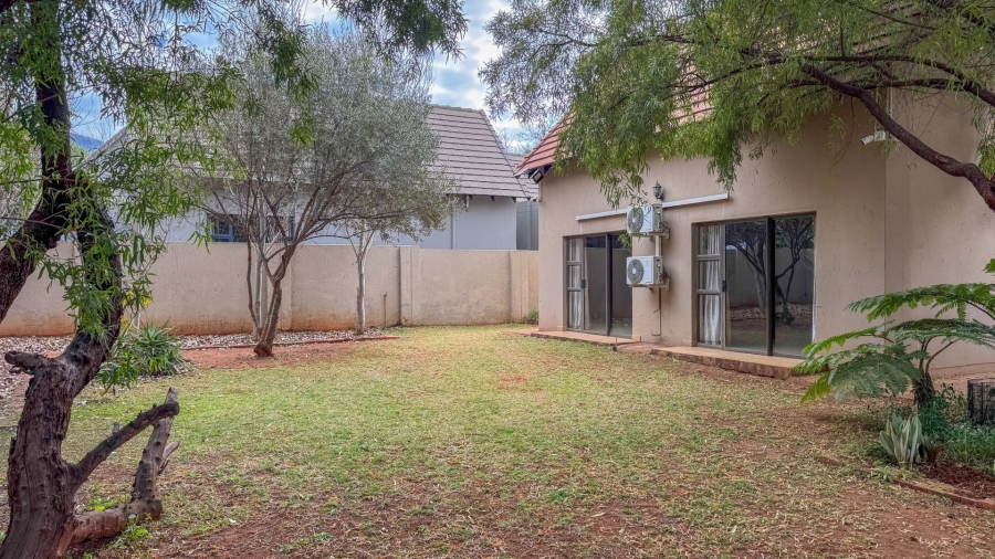 To Let 2 Bedroom Property for Rent in Leloko Lifestyle Estate North West